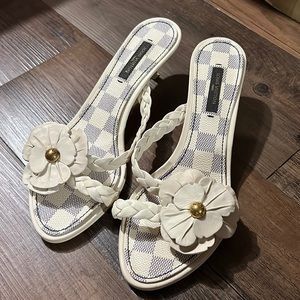 Louis Vuitton Damien Azur Sandals size 37